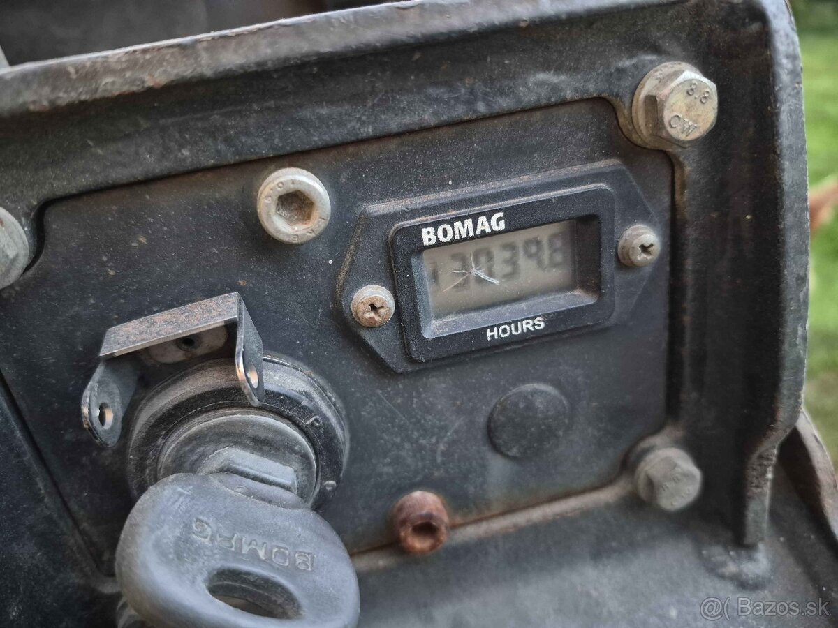 Vibračná doska Bomag BPR 55/65 D - 3