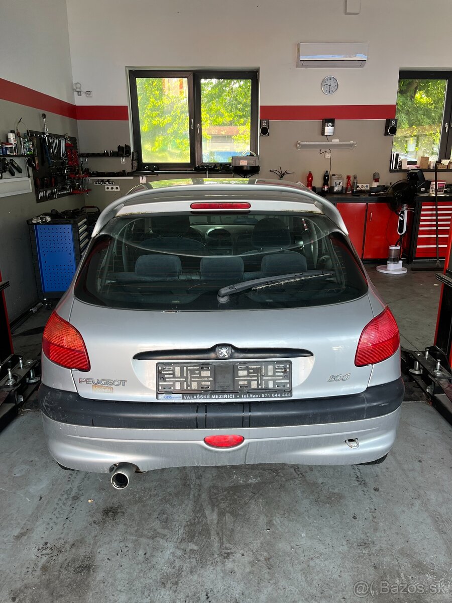 Peugeot 206 1.4i - KFX - 3