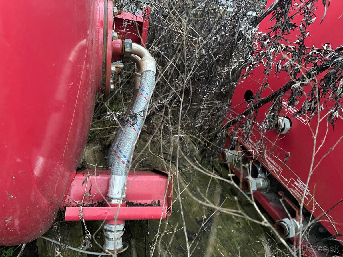 tlakova nadoba 1000l - 3