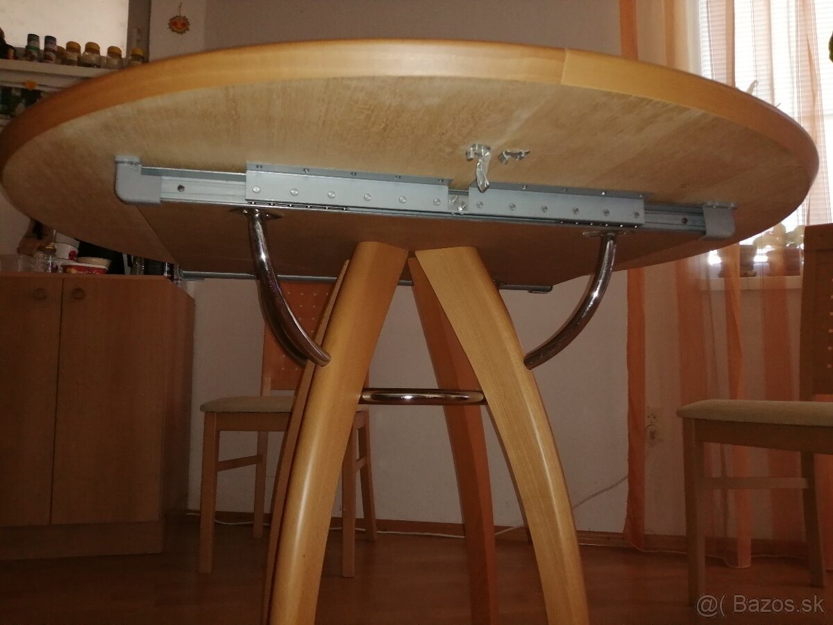 Okrúhly rozťahovací jedálenský stôl - 3