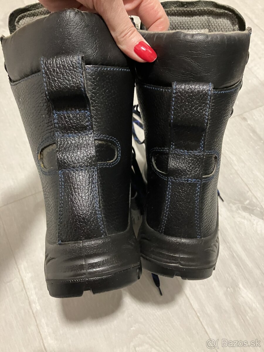 Nová pracovná obuv-veľkosť 43 (9) - 3