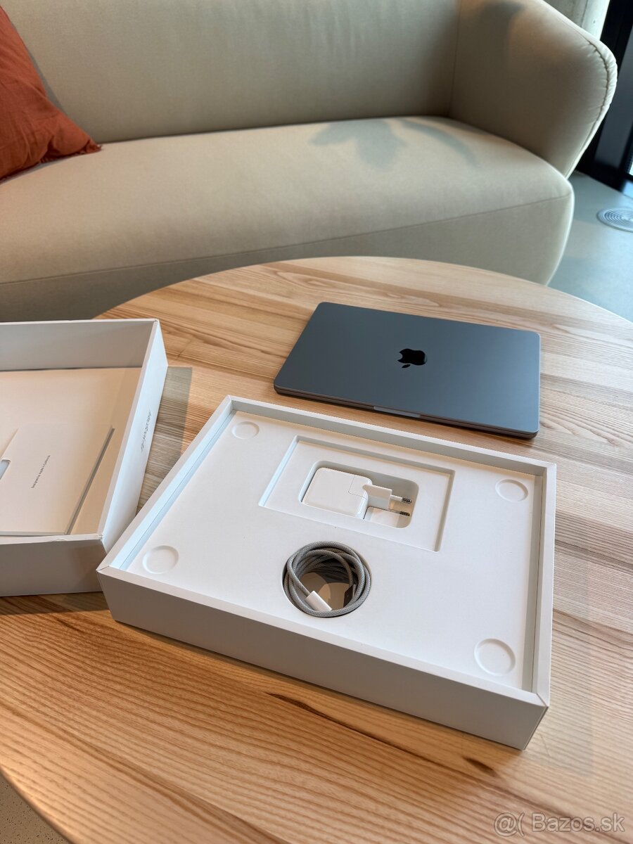 MacBook Air M2 - 3