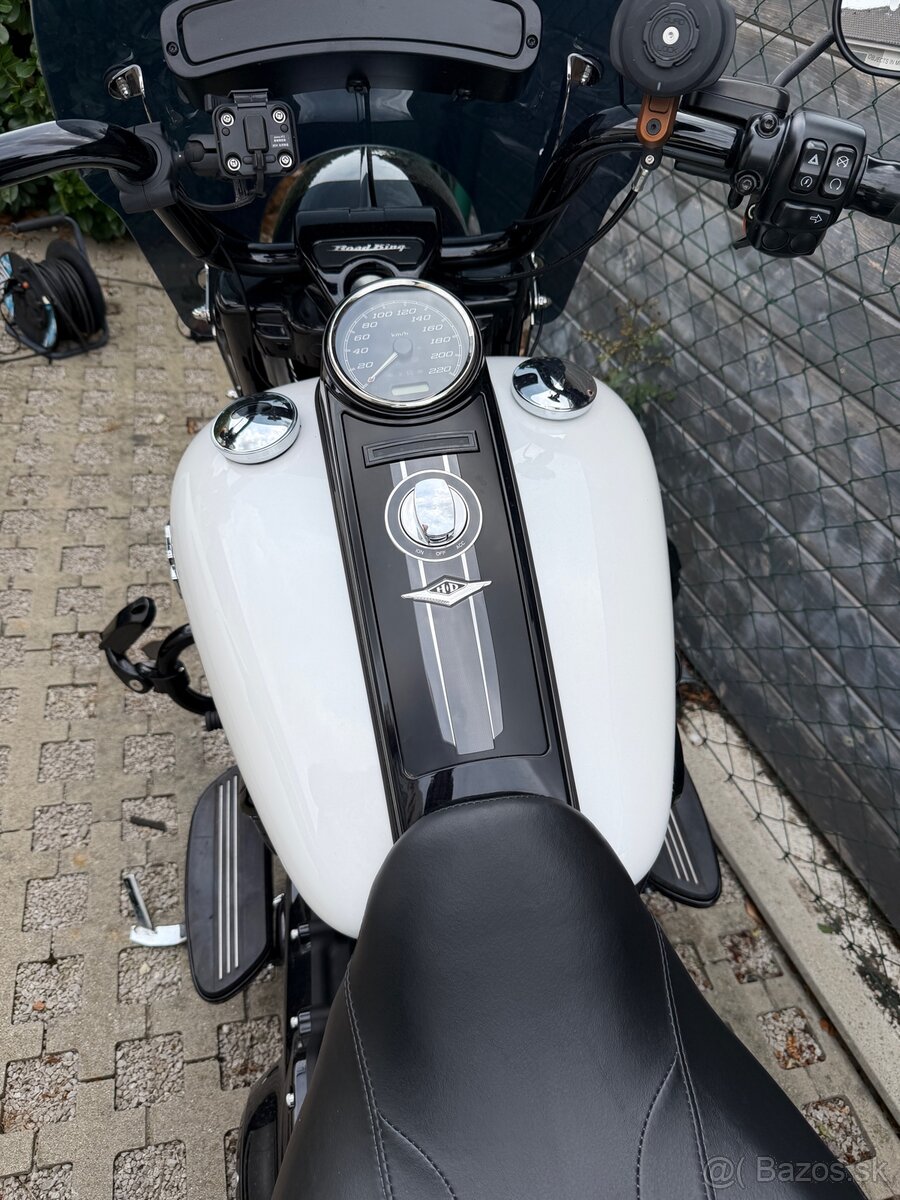 Predam HD Road King special - 3