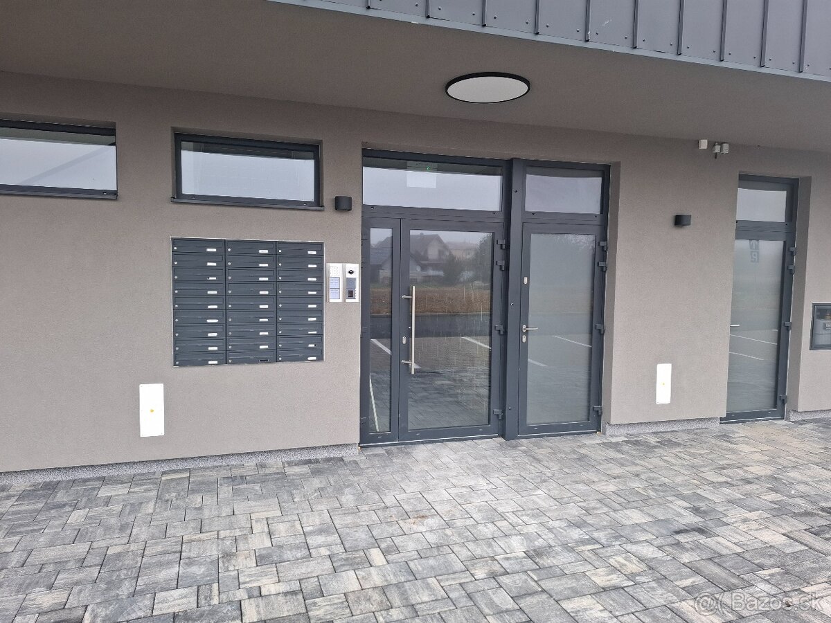 Prenájom 1.izboveho bytu - 3