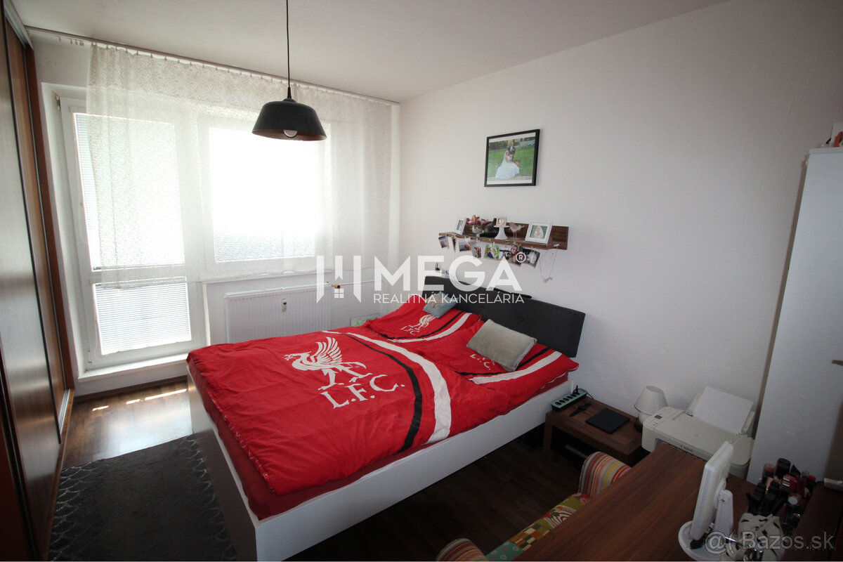 REZERVOVANÝ - čiastočne zrekonštruovaný 3 izbový byt Snina - 3