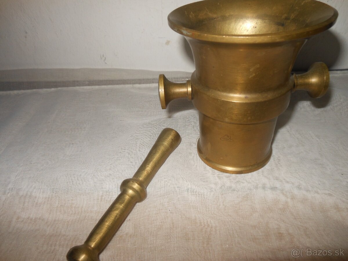 Veľké mosadzné mažiare s tľčikmi - 3