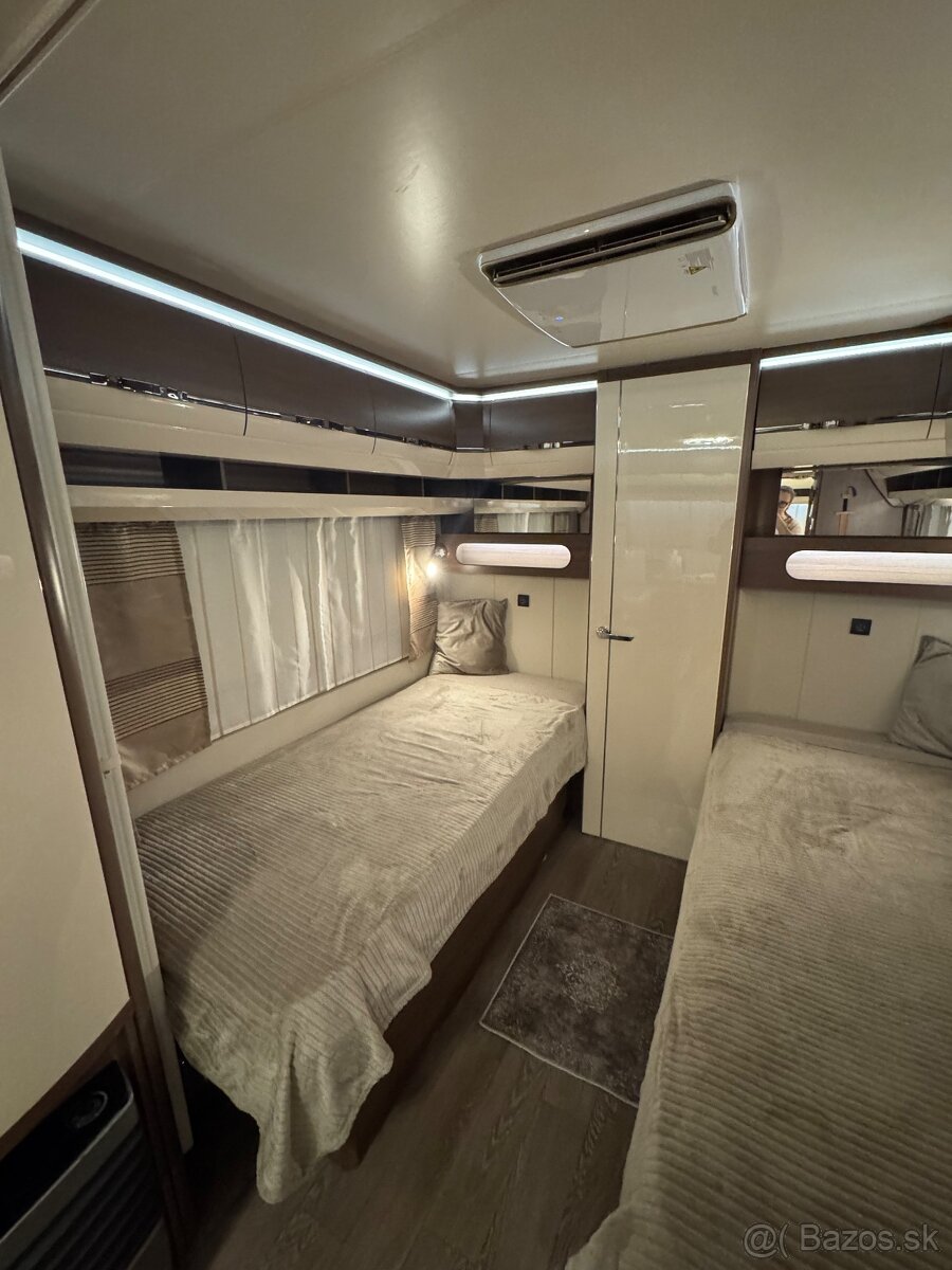 Karavan HOBBY 560 WLU PRESTIGE - 3