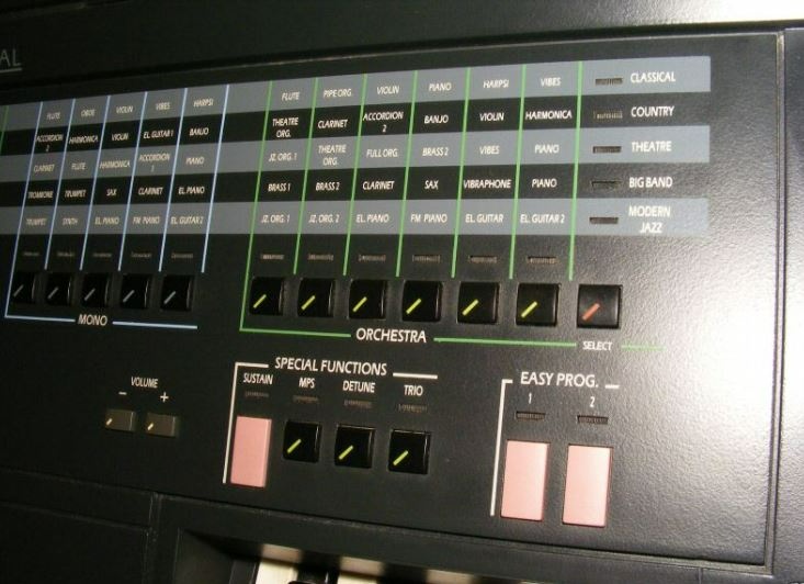 Rezervované - syntetizátor, elektrický organ FARFISA TS600. - 3