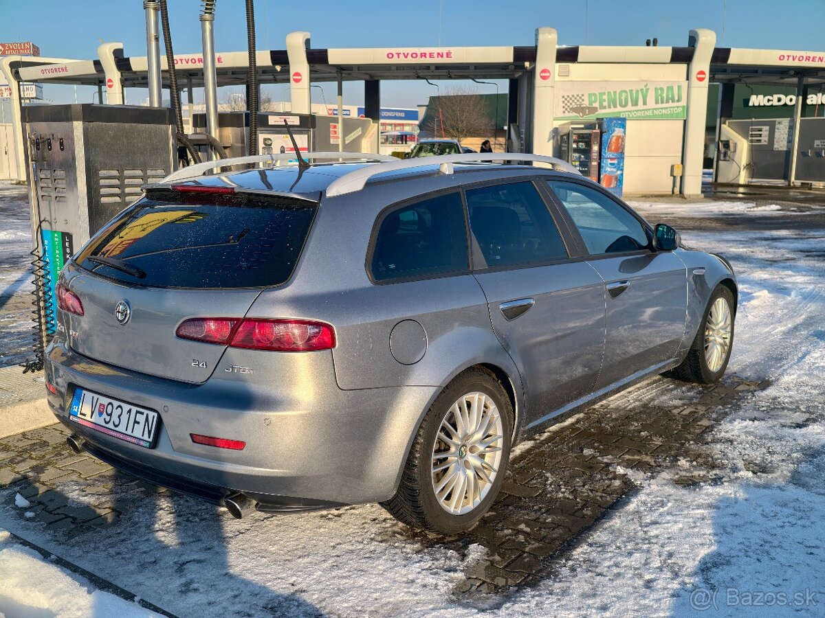 Alfa romeo 159 Q4 2,4 154 kw 2008 1900€ - 3