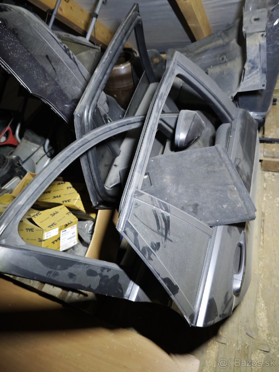 E91/M47 120kw dvere - 3