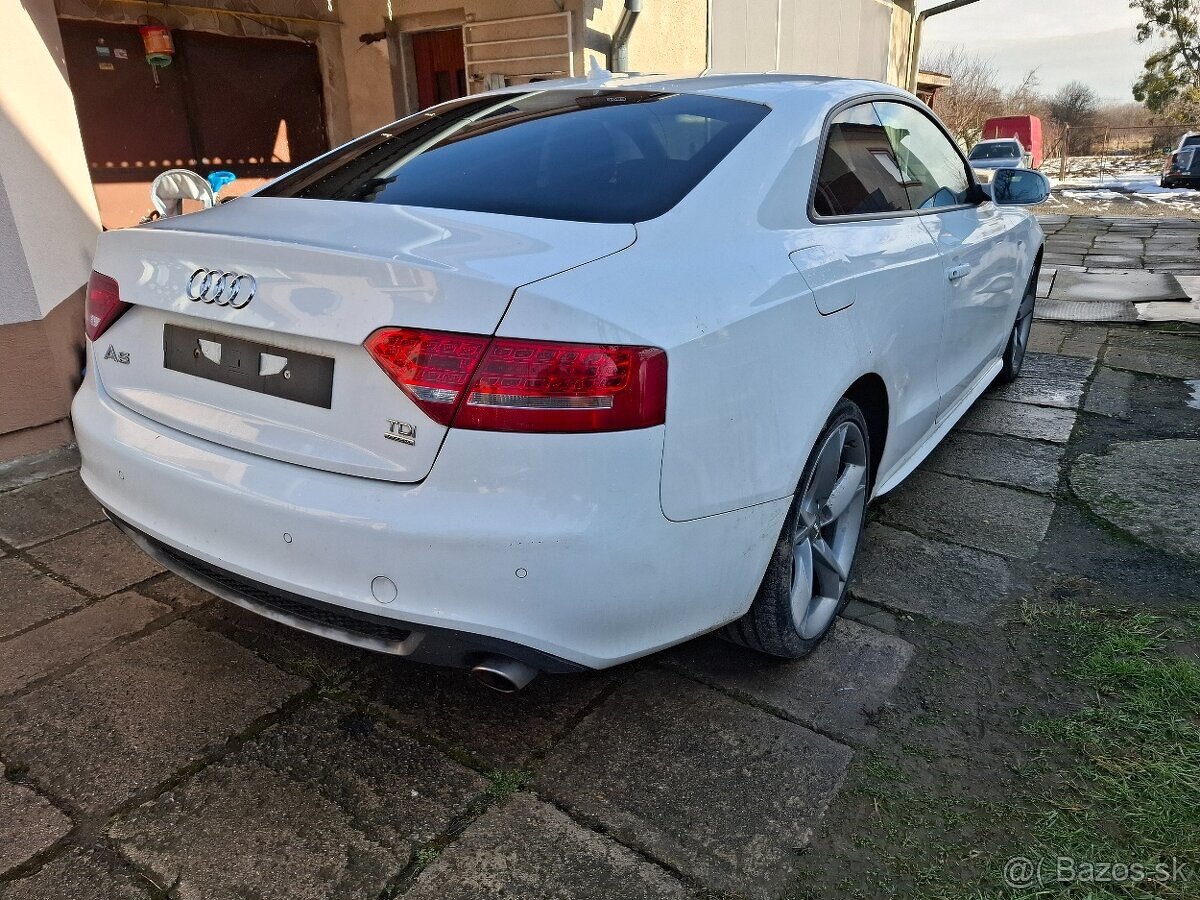 Audi A5 3.0 TDI 176kW (8T B8) - 3