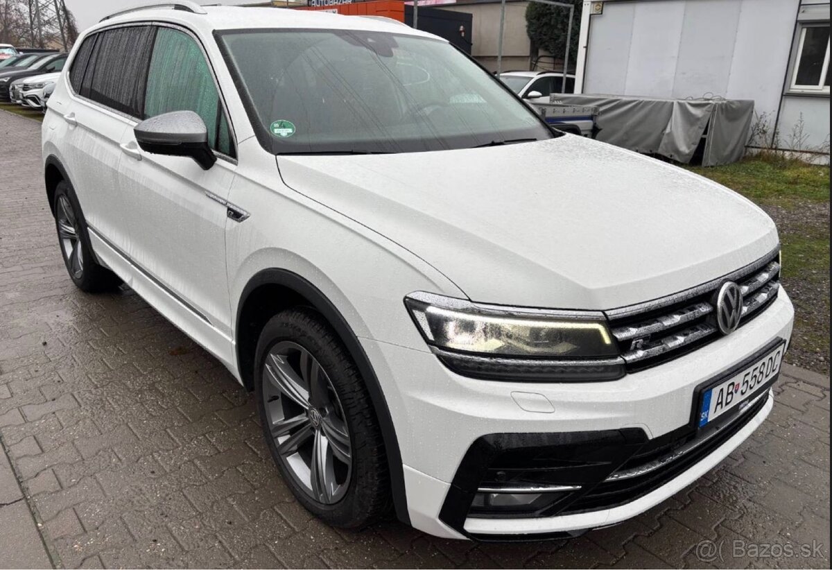Volkswagen Tiguan Allspace R-LINE - 3