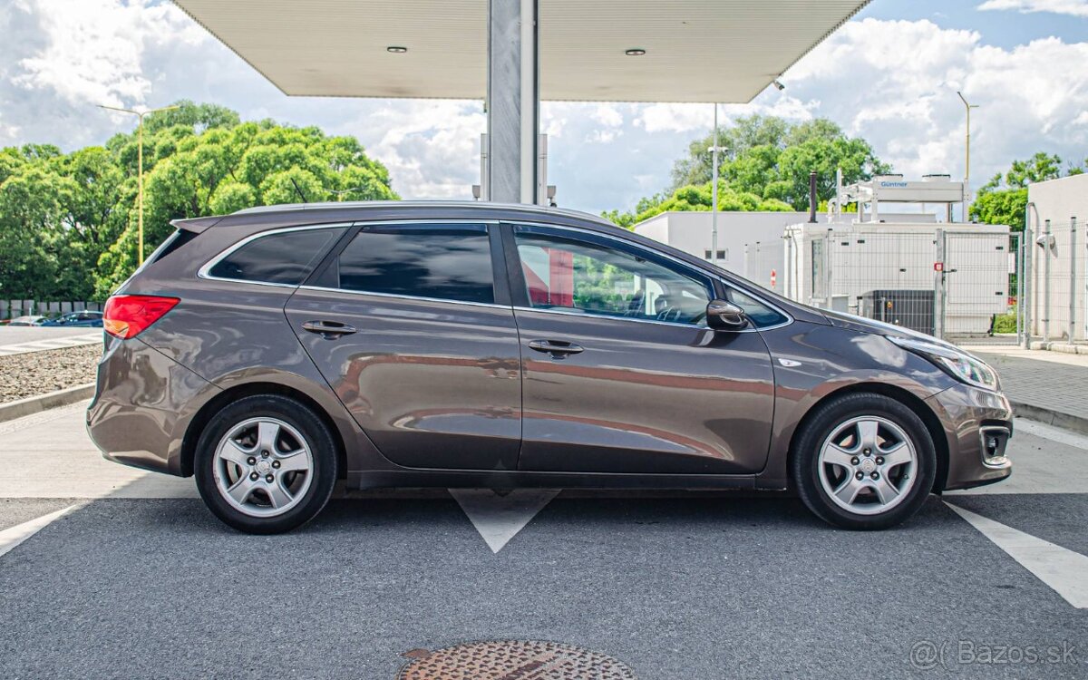 KIA Ceed SW Kombi 1.6 CRDi - 3