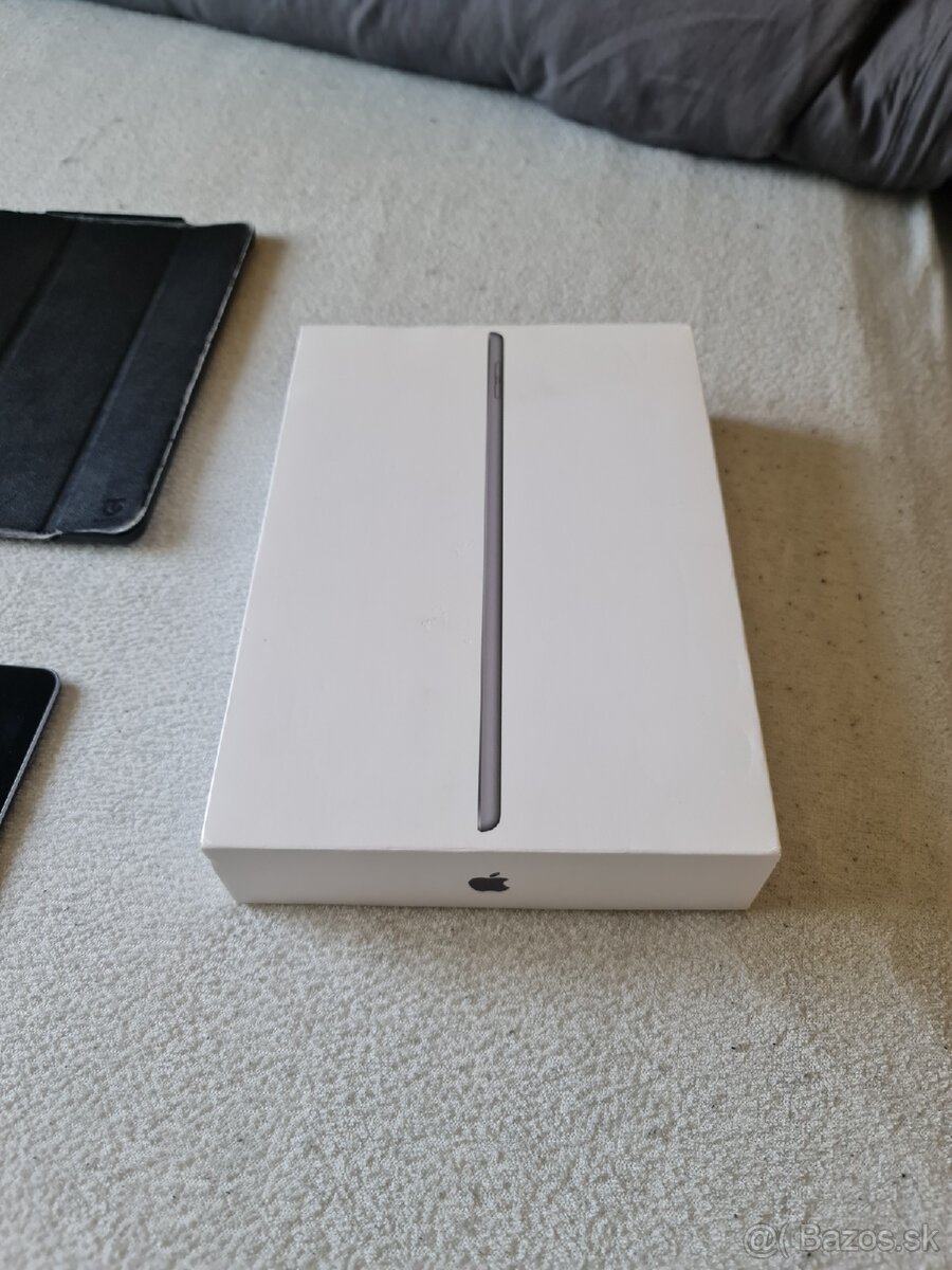 Apple Ipad 8th Gen. + Príslušenstvo - 3