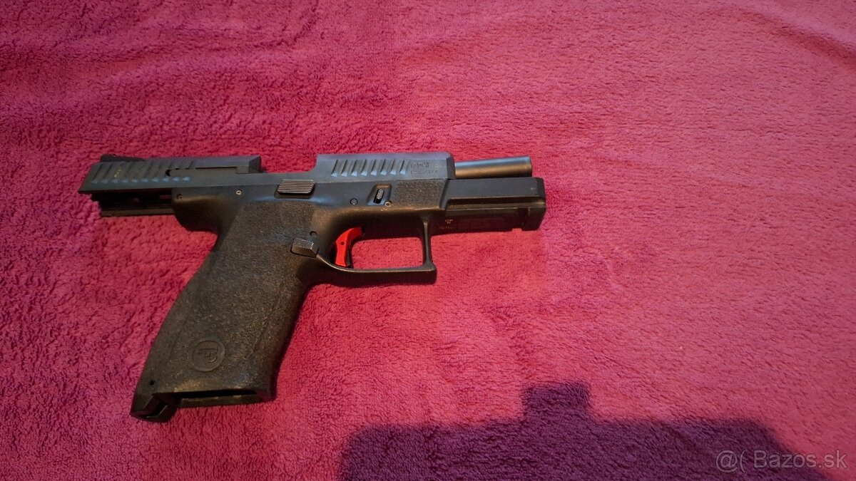 CZ p10c - 3