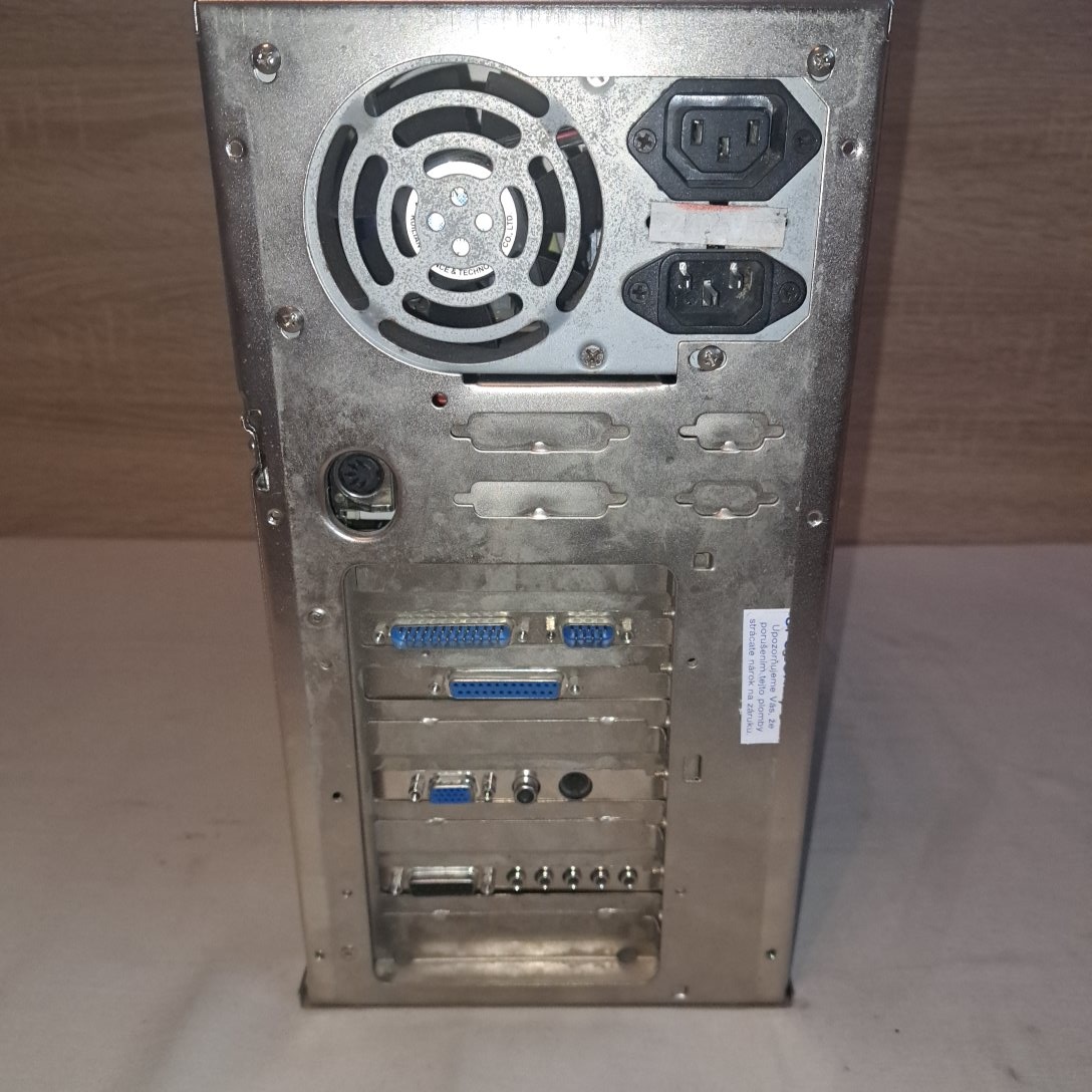 stary pocitac intel pentium 75 - 3