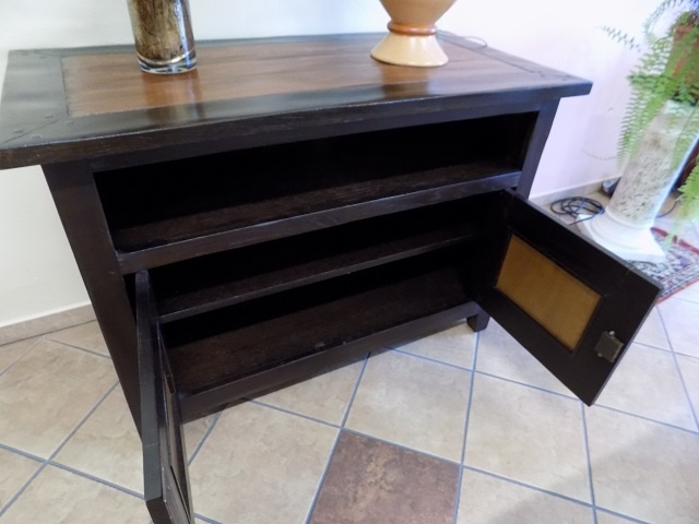 Štýlová komoda z masívu - tmavé drevo - 3