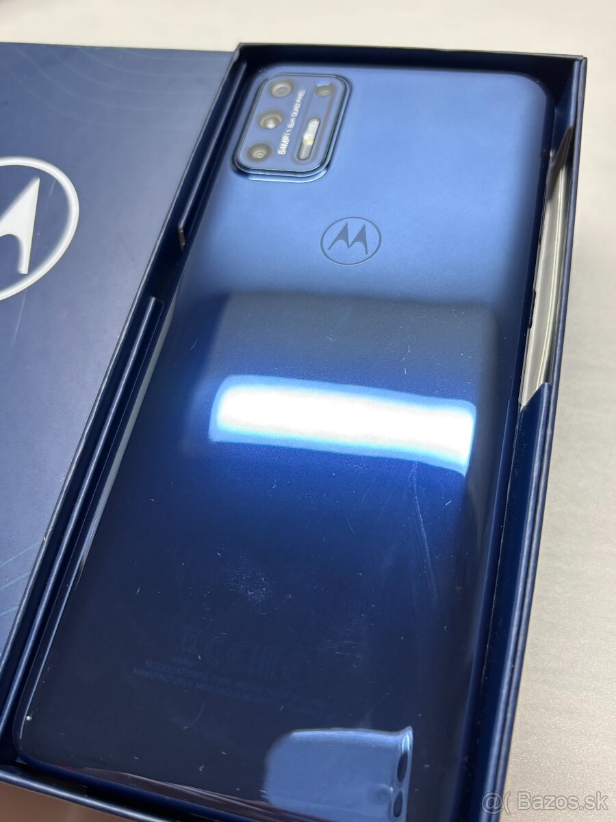 MOTOROLA G9 PLUS 128GB modrá - 3