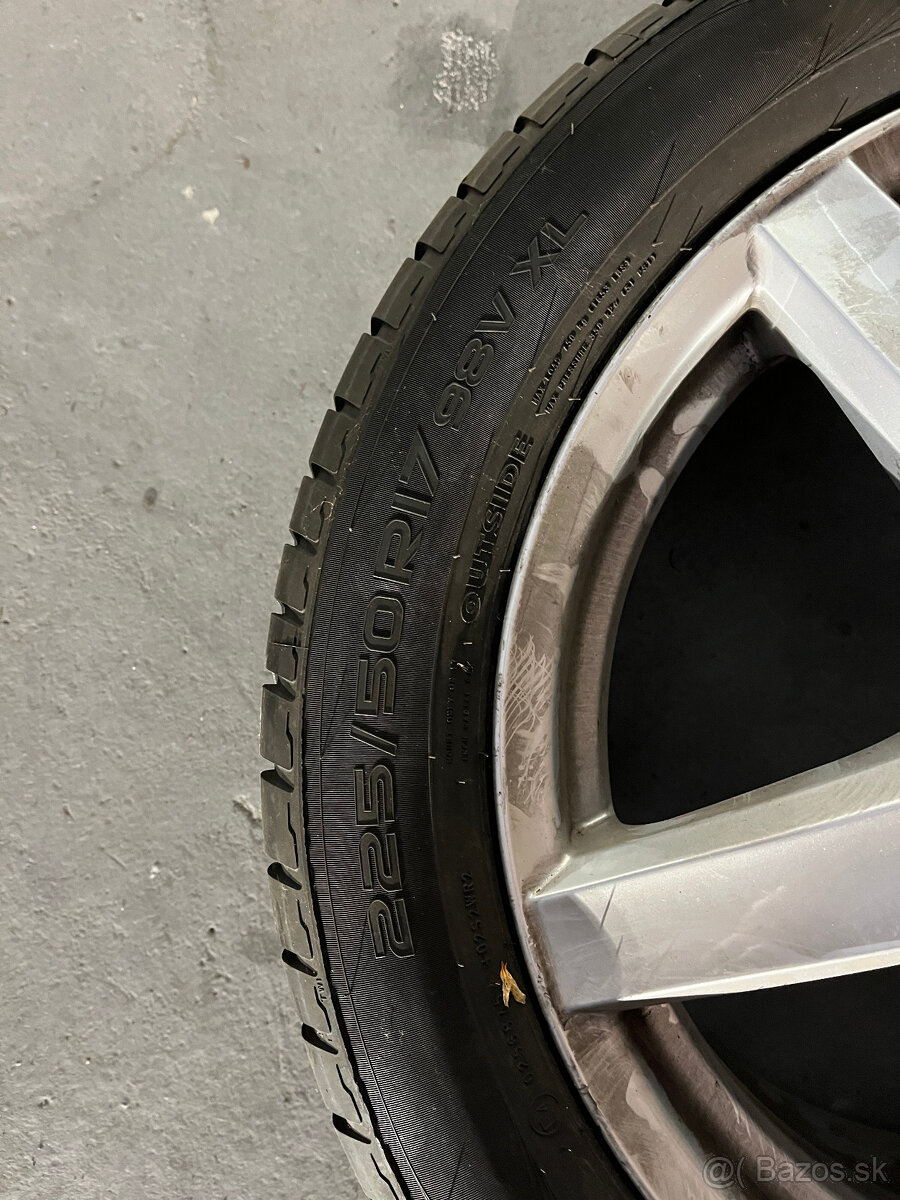 Predám koleso 225/50/R17 na disku 7Jx17H2 - 3