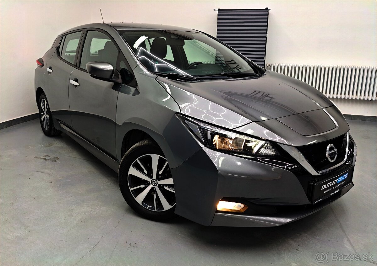 NISSAN LEAF 40 kWh, 2022, ACENTA, KAMERA, DPH - 3