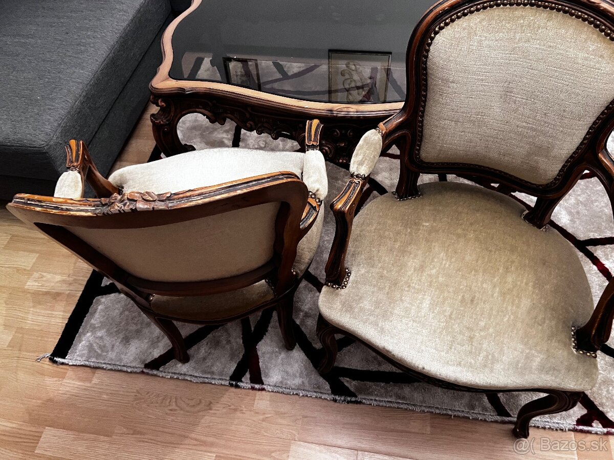 Starozitny stôl a stolicky - 3