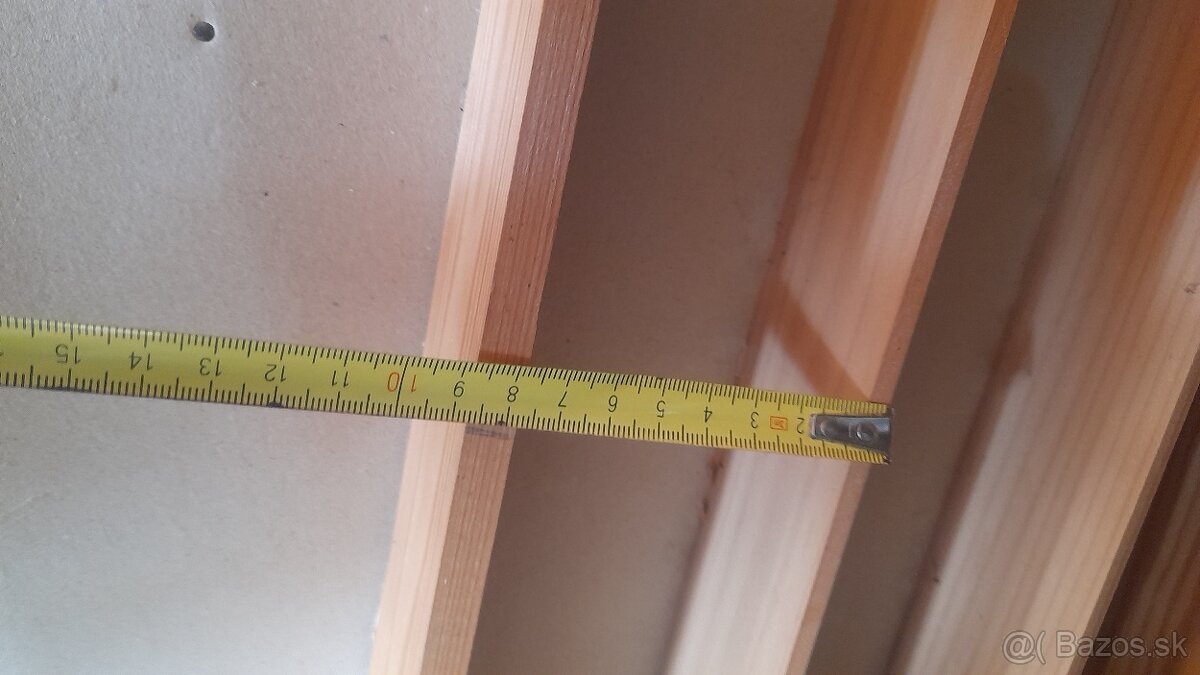 Poličky na autíčka....spolu za 40eur - 3