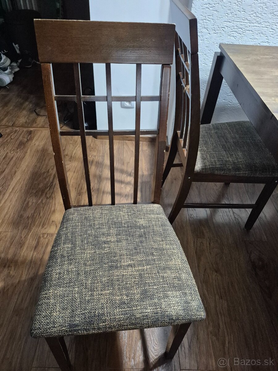 Kuchynský stôl rozťahovací so stoličkami - 3