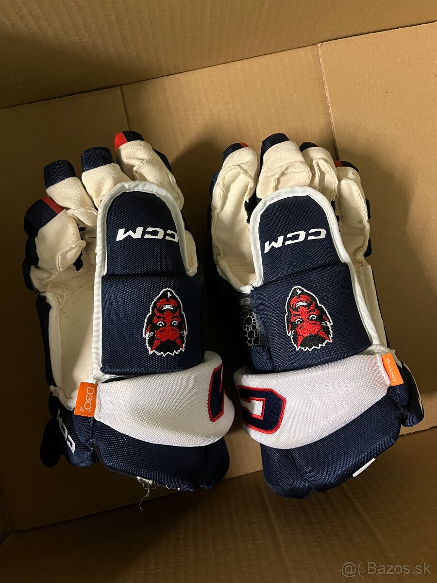 Predam custom CCM rukavice - 3