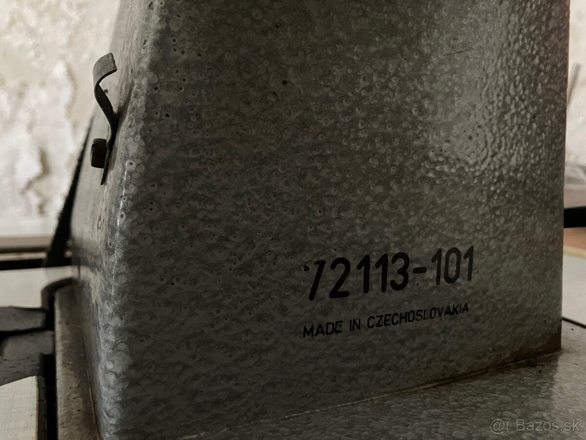 predám šijací stroj Minerva - 3