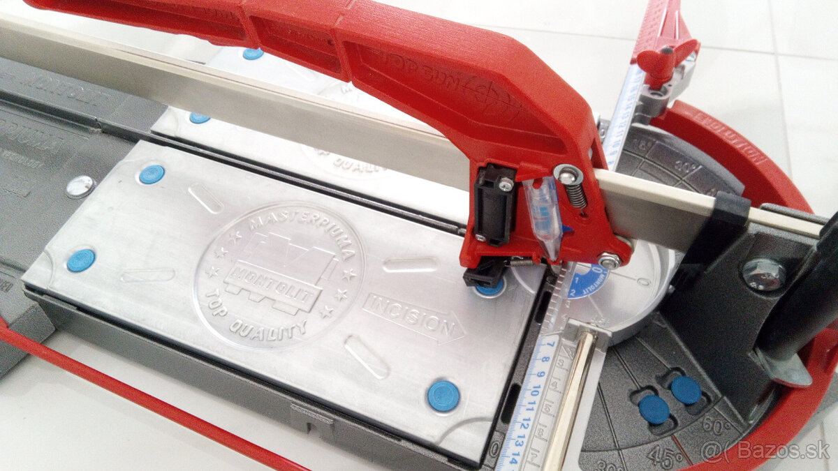 Rezacka na dlazbu a obklad Montolit - 3