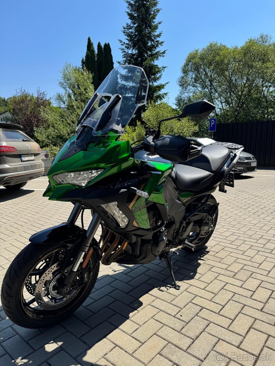 KAWASAKI VERSYS 1100 SE - 3