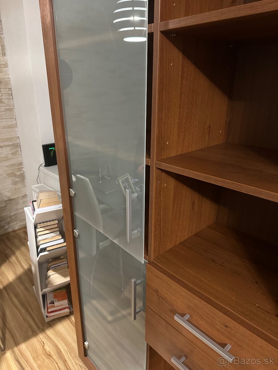 Obývačková skriňa - 3