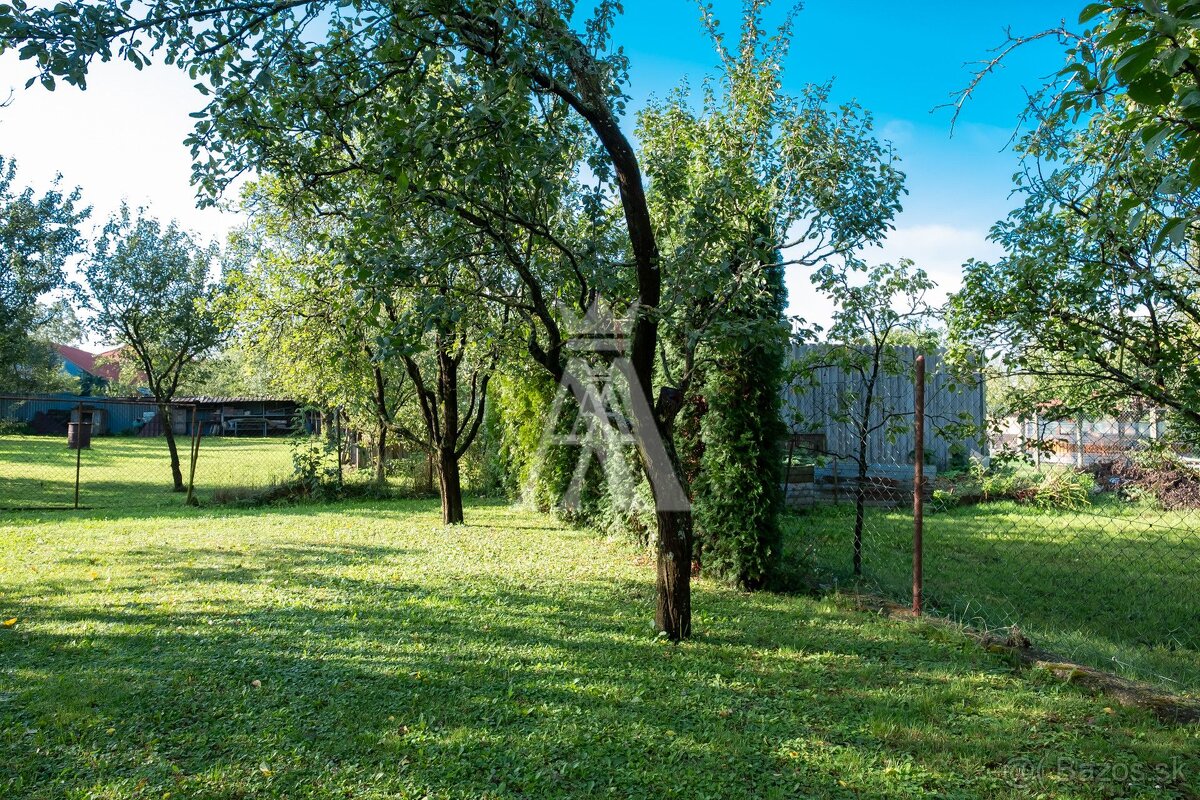 STAVEBNÝ POZEMOK PRE RODINNÝ DOM - 3