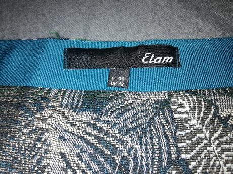 Hrubšia suknička veľkosť 40 - 3