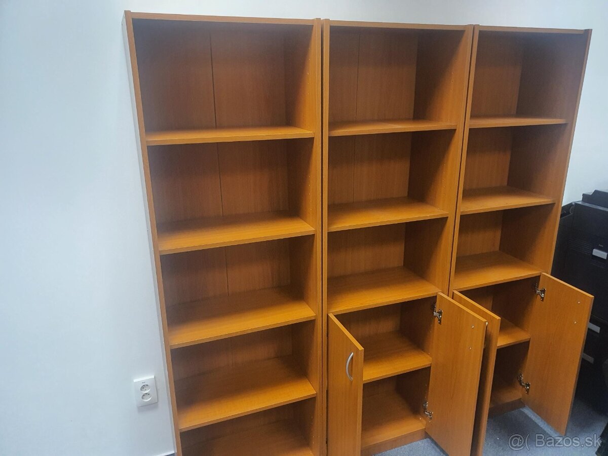 Predám kancelársky nábytok - 3