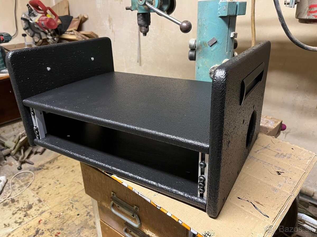 2U CUSTOM RACK + MONITOR DELL - 3