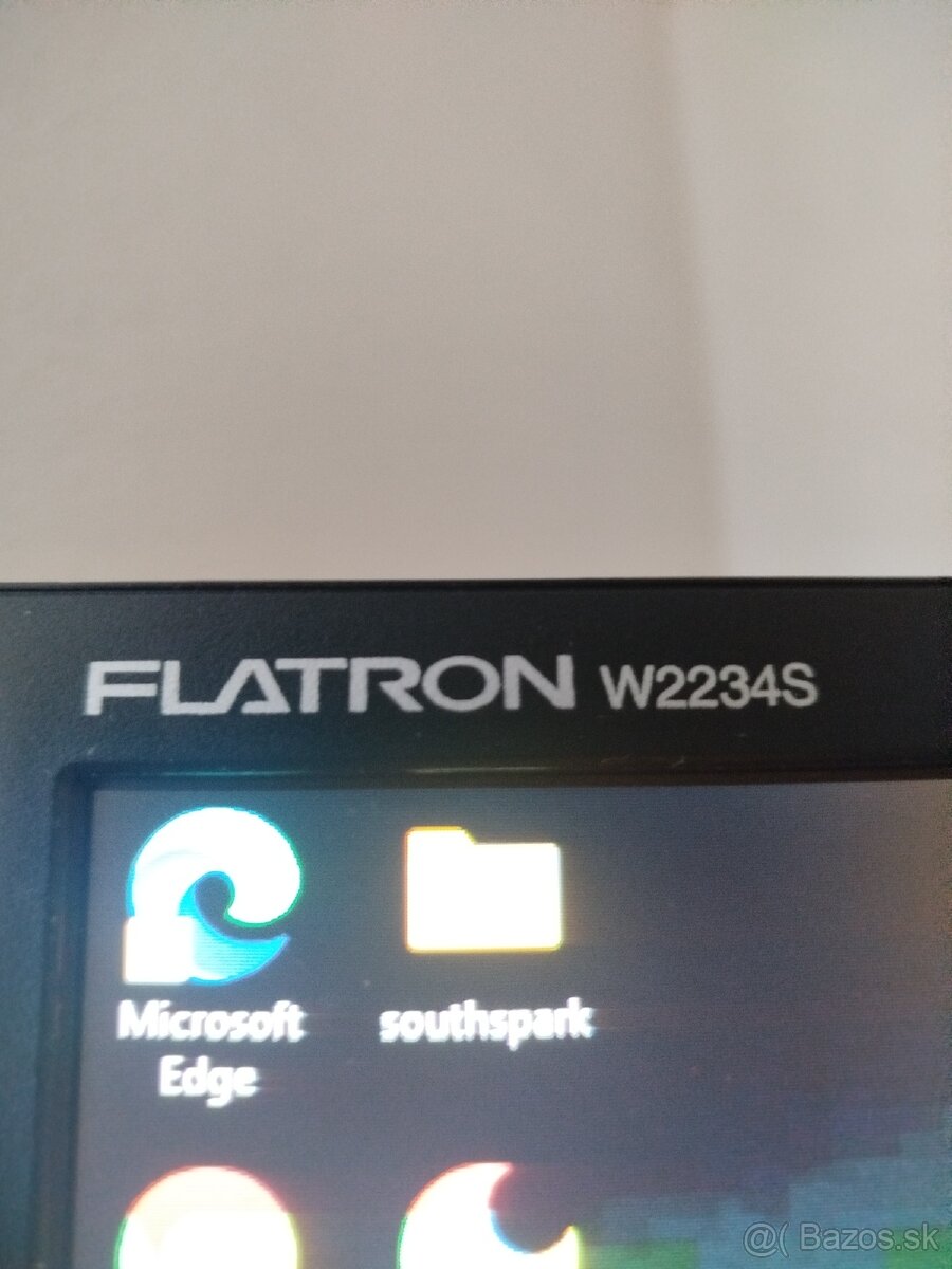LG flatron 22234S VGA + HDMI redukcia - 3