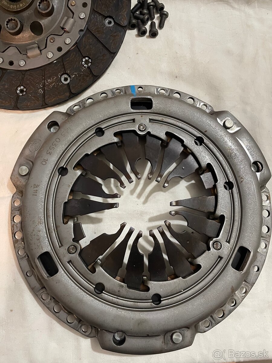 Golf 4 spojka komplet 1.9 - 3