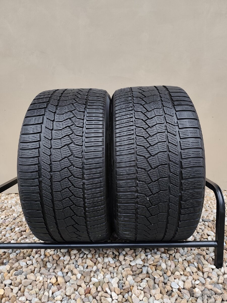 2x 315/30R21 Continental WinterContact - 3