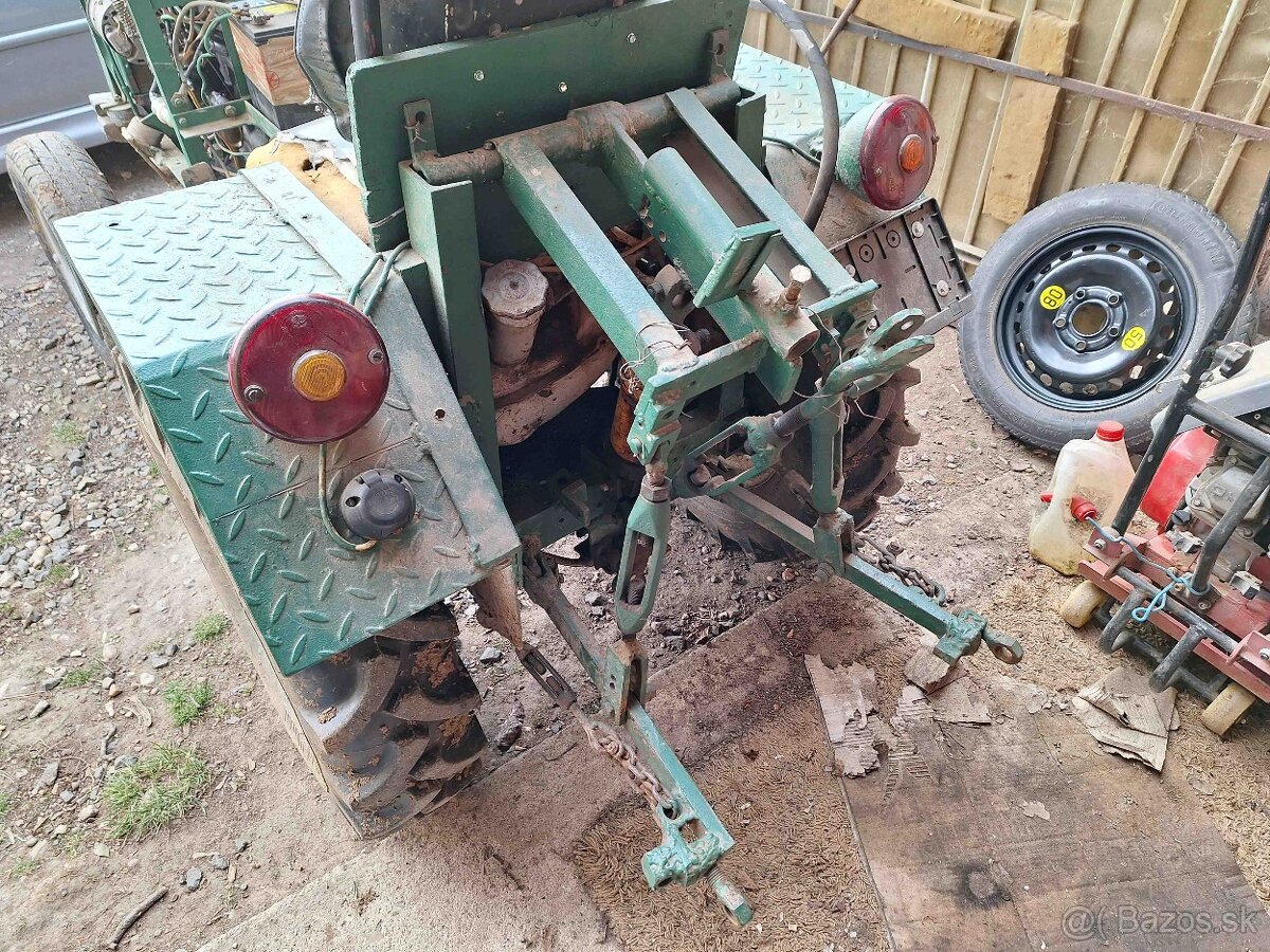 Malotraktor 1203 - 3