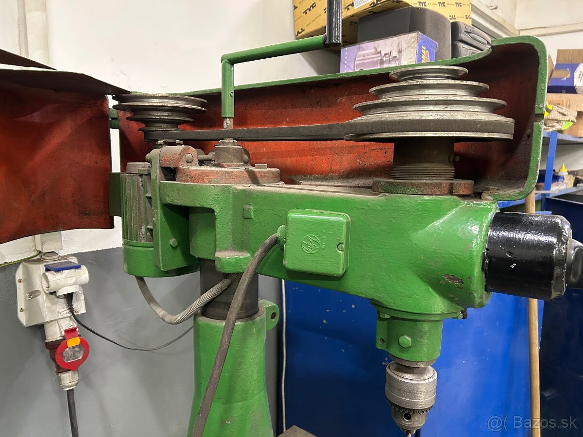 Stojanova vrtacka - 3