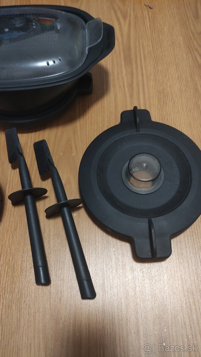 Multifunkčny kuchynsky robot na varenie - 3