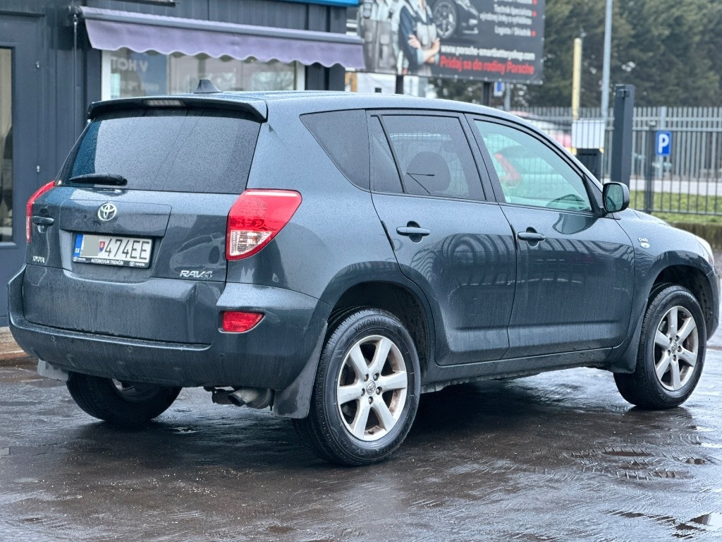 Toyota RAV4 2.2l D-4D 150 Sol - 3