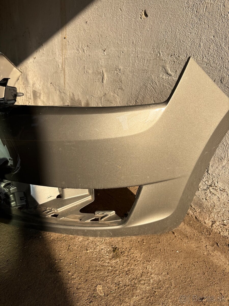 Škoda Rapid predný nárazník - 3