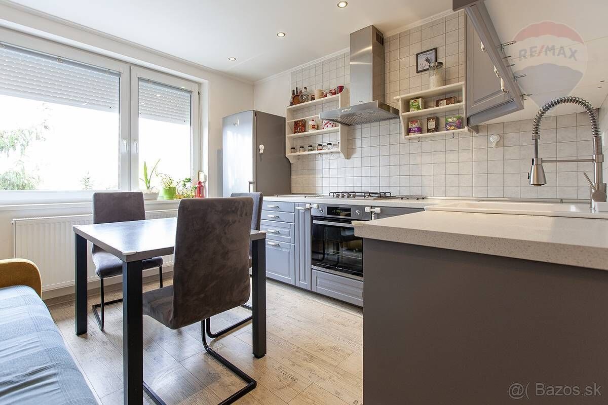 Na predaj 2-izbový byt po kompletnej rekonštrukcii v centre - 3