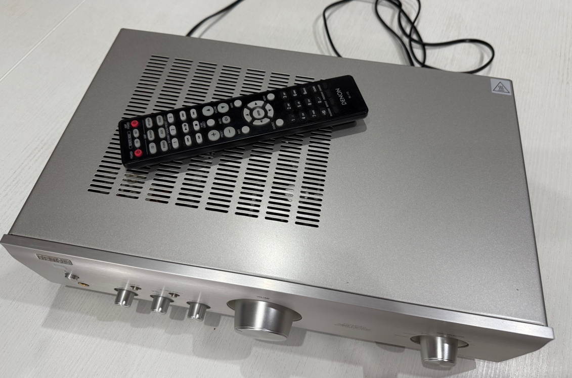 Predám Hi-Fi zosilňovač Denon PMA-520AE - 3