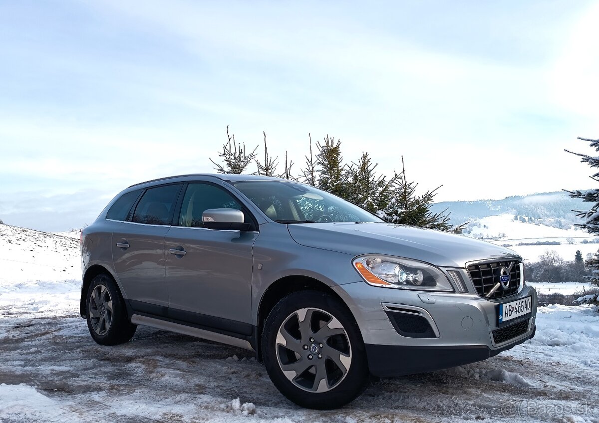 Volvo XC60 120kw Automat AWD (4X4) OCEAN RACE - 3