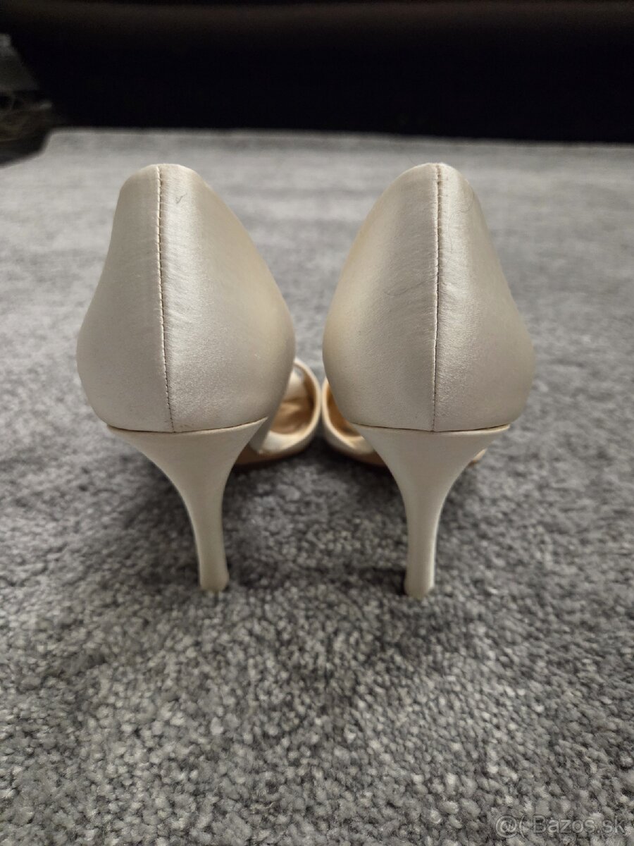 Exkluzívne lodičky Badgley Mischka - 3