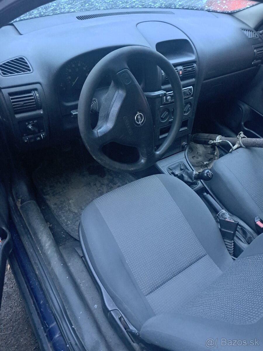 Opel astra 1.4 66kw - 3