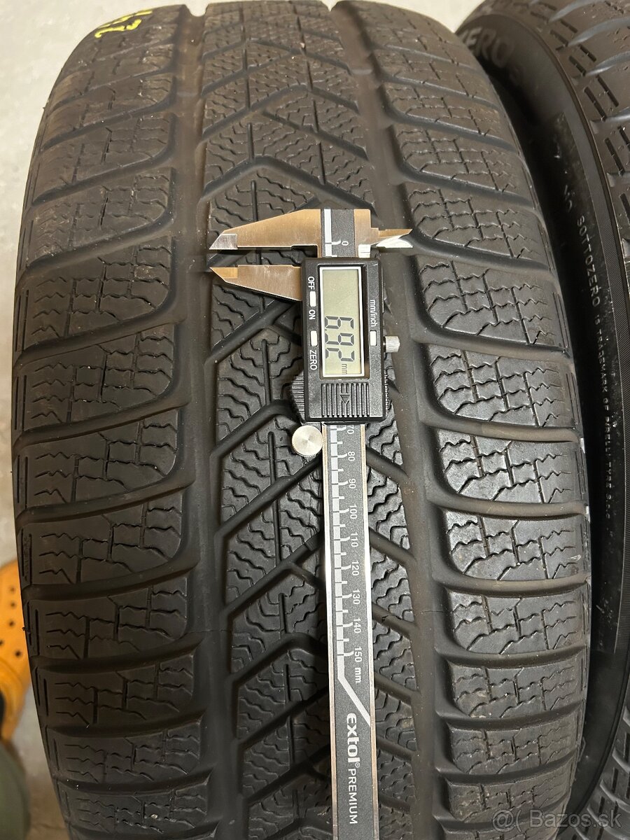 ZIMNÉ PNEU 245/45 R19 (DOT 2522 a 3523) - 3